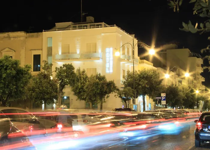 ホテル Citta Bella 3*